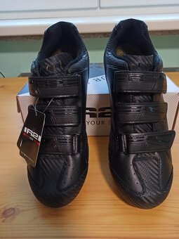 MTB (gravel) tretry R2 Delta, velikost 42, SPD - 3