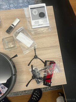 Prodám robotický vysavač - 3