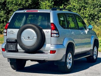 Toyota Land cruiser 120 3,0 D-4D 122KW bez koroze,Taliansko - 3