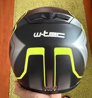 Helma na motorku W-tec XS 53-54cm - 3