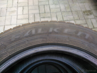 Falken 215/60R17C ZIMNÍ - 3