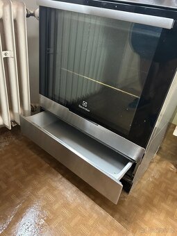 Sporák Electrolux EKC6430AOX – sklokeramická deska, nerez, - 3