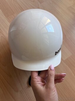 Snowboardová helma Bern - 3