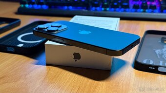 iPhone 15 pro 256GB - 3