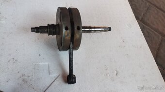 Kliková hřídel PF 62 - 3