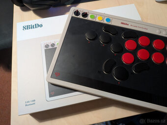 8BitDo Arcade Controller - Nintendo Switch / PC - 3