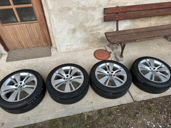 Prodám kola 235/45 r18 Superb 3 - 3