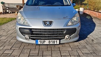 Peugeot 307 - 3