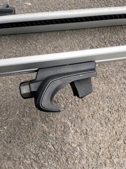 Thule Wingbar Evo + Thule Rapid System 757 - 3