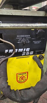 FRONIUS FRO Mig 250 (CO2) - 3
