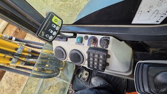 Prodám minibagr Kobelco SK30SR rok 2020 - 3