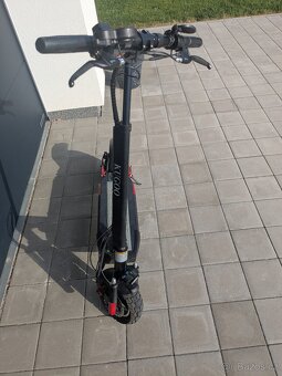 REZERVOVÁNO - Kugoo Kirin M4 PRO - slabá baterie - 3