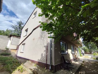 Prodej trojgeneračního domu, pozemek 1122 m2 - 3