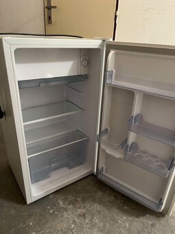Hisense RL120D4AW1 - 3