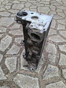 Hlava motoru Peugeot,Citroen 1,7D; 1,8D; 1,9D - 3