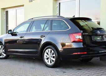 Škoda Octavia 2.0TDi STYLE DCC LED CARPLAY - 3