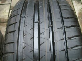 sada letní Michelin Pilot Sport4 225.40.18 99,9% - 3