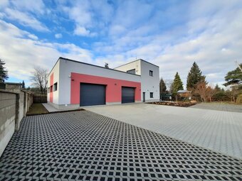 pronájem novostavby autoservisu s bytem a pozemkem 903 m2 - 3
