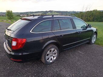 Škoda Superb 2 2.0TDI 103kw DSG 5/2012 původ ČR - 3