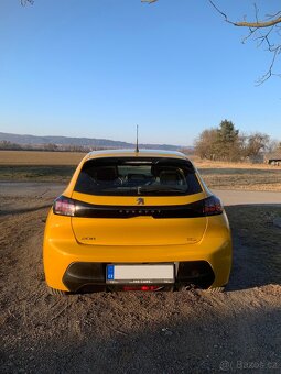 Peugeot 208 - Automat EAT8, 1.2 /74kW - 3