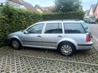 VW Golf 1.9Tdi Klima rok 2003 Kombi - 3