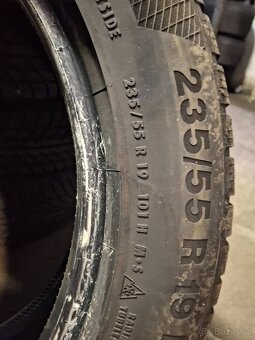 Continental 235/55r19 - 3