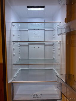 Lednice skoro nova - 3