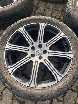 Sada alu kol Volvo 5x108, pneu letní 255/45/20 - 3