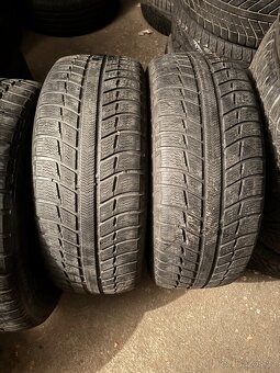 205/55R16 - 3