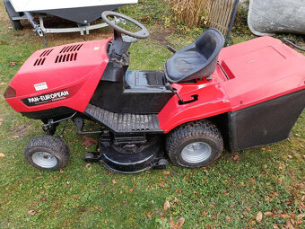 Zahradní traktor Twin Cut - 3