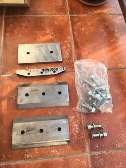 Nože na štěpkovač - 3