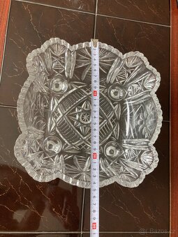 Prodám broušenou mísu na nožičkách - 3