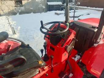 Antonio carraro 8400 - 3