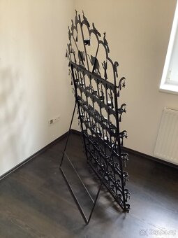 Masivní dekorativní stojan na svíčky - 3