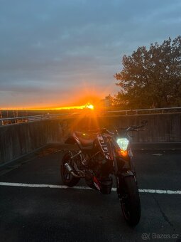 KTM DUKE 125 2011 rezervace - 3