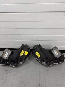 Svetla a maska touran r-line - 3