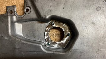 Olejová vana BMW N63B44 - 3