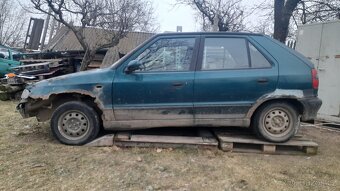 Díly felicie vrak - 3