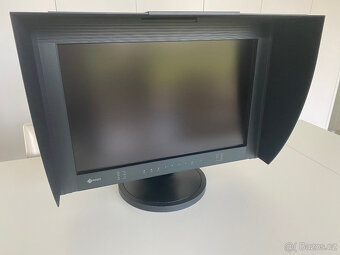 Profesionální LCD 22,2“ Eizo ColorEdge CG221, full Adobe RGB - 3