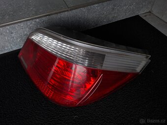 Prodám pravé zadní světlo BMW E60 - 3