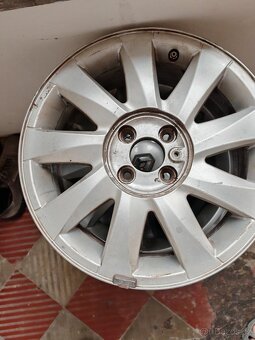 Disky r16 Renault 6.5J x 16 CH4-49 ET: 49 - 3