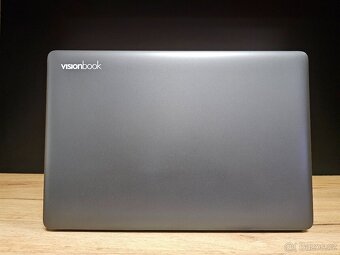 UMAX VisionBook N14R - 3
