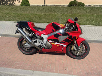 Honda vtr 1000 sp1 - 3