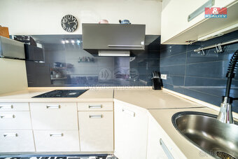 Prodej bytu 3+1, 66 m², Praha, ul. Hurbanova - 3