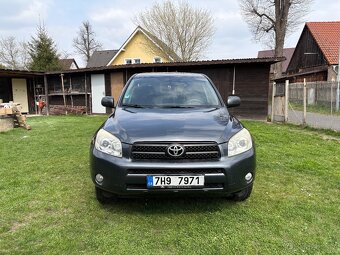 PRODÁM Toyota RAV4 4x4 100kw rok.2008 - 3