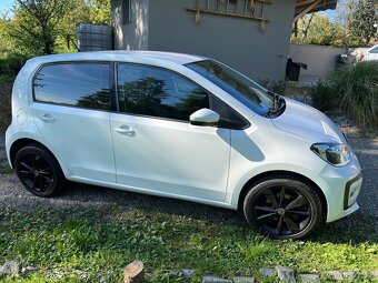 Volkswagen Up 1,0MPi,47kw,model 2021 - 3