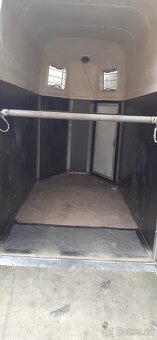 Přepravník 1 koňku s laminátovou střechou 1300kg - 3