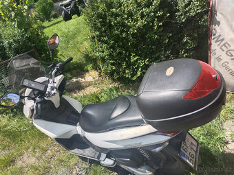 Skútr Honda PCX 125 - 8.6 kW - 3