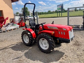 Malotraktor Antonio Carraro TIGRE 3200 - 3