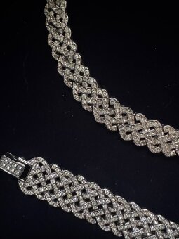 Set  zn. SWAROVSKI - 3